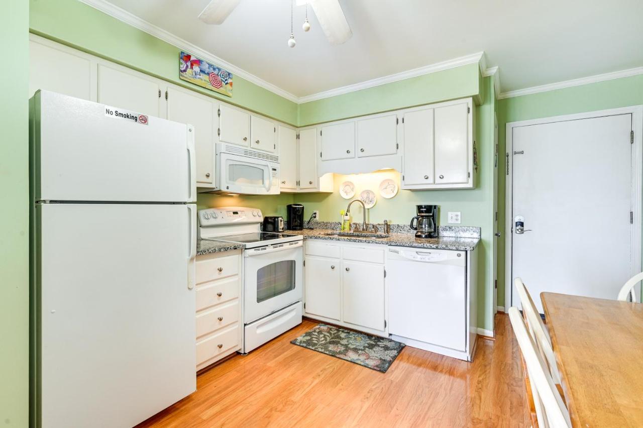 Coastal Murrells Inlet Condo With Balcony! Myrtle Beach Eksteriør bilde
